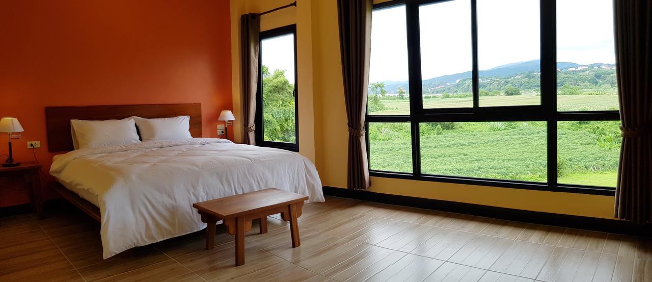 Baan Sakuna Chiang Khong Bagian luar foto