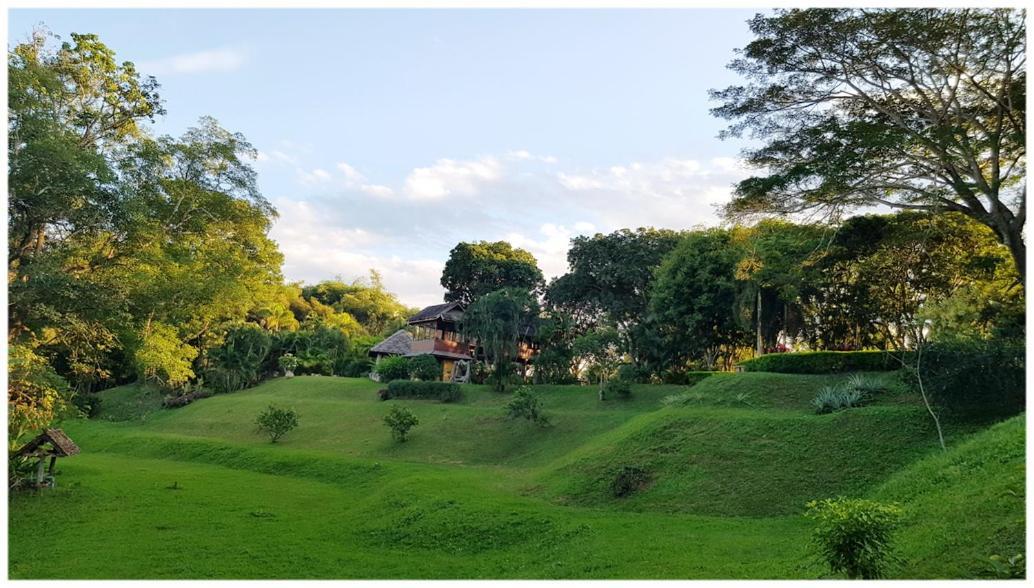 Baan Sakuna Chiang Khong Bagian luar foto